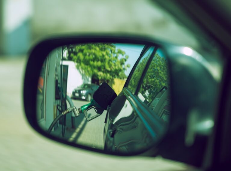 Stay Organized While Traveling with Smart Accessory Solutions